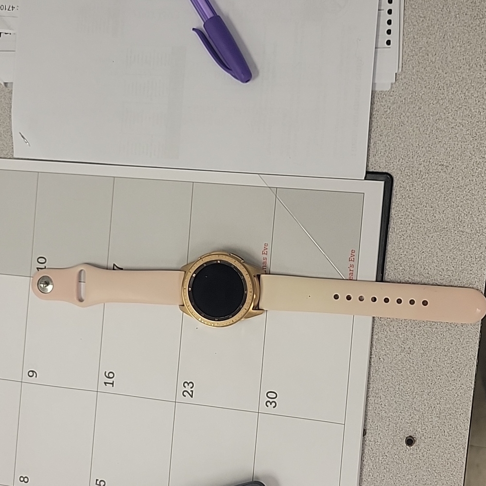 Samsung galaxy watch 42mm rose gold